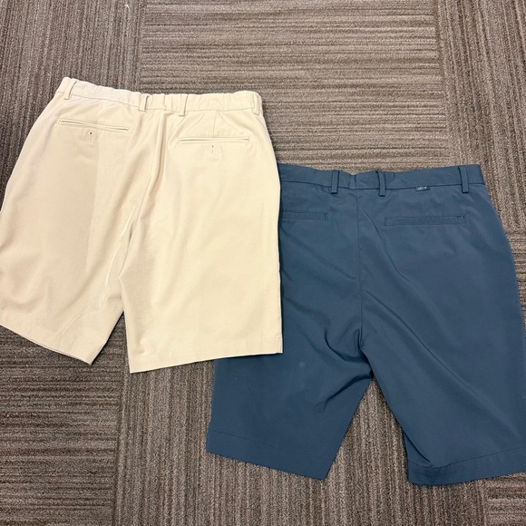 Greg Norman Collection Men's Shorts in Beige and Black Bundle Golf Casual - Picture 6 of 6